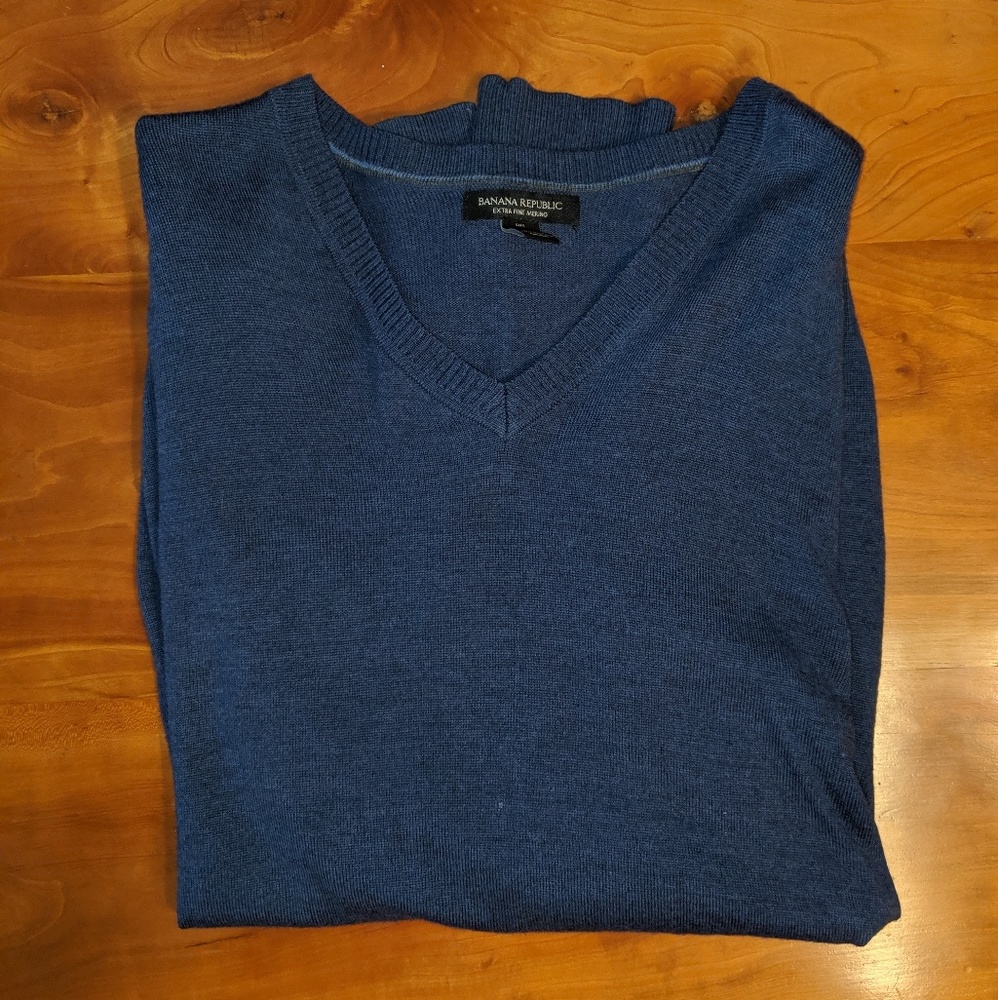 Banana Republic XL Tall Merino V Neck Sweater